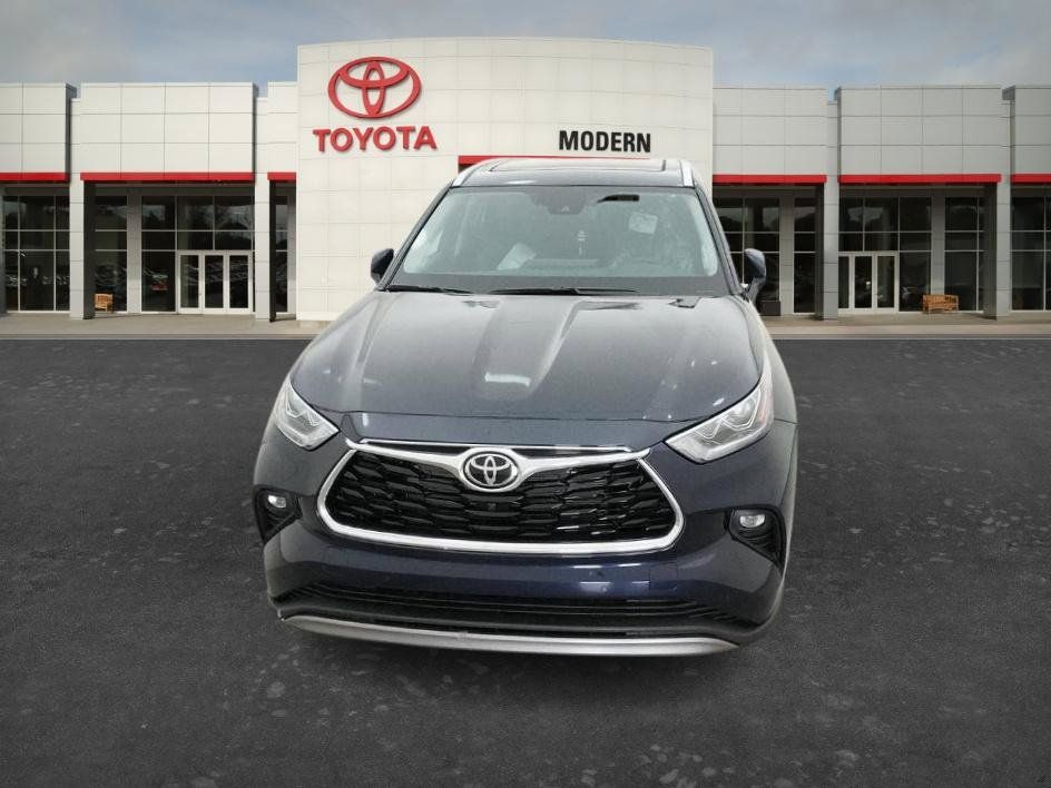 New 2026 Toyota Highlander Platinum AWD/4WD image 21