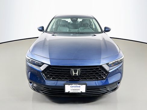 Used 2023 Honda Accord EX-L image 2