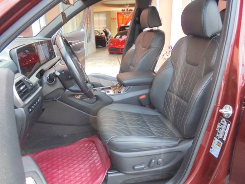 Used 2024 Kia Telluride EX X-Line AWD/4WD image 11