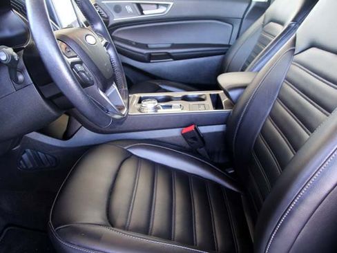 Used 2023 Ford Edge SEL w/ Convenience Package AWD/4WD image 6