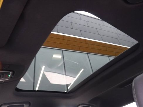 Used 2024 Audi A6 Premium Plus image 14