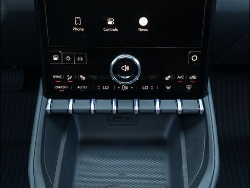 New 2026 GMC Terrain AT4 w/ Technology Package II image 26