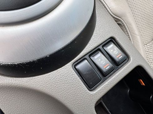 Used 2006 Nissan 350Z Touring image 17