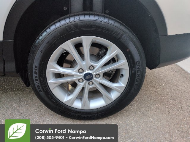 Used 2019 Ford Escape SE AWD/4WD image 32