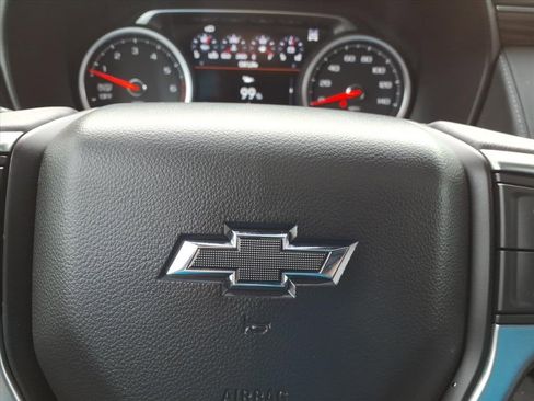 Used 2021 Chevrolet Tahoe Z71 w/ Z71 Off-Road Package image 16