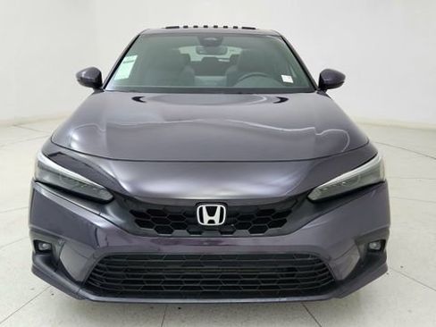 Used 2022 Honda Civic Sport Touring image 2