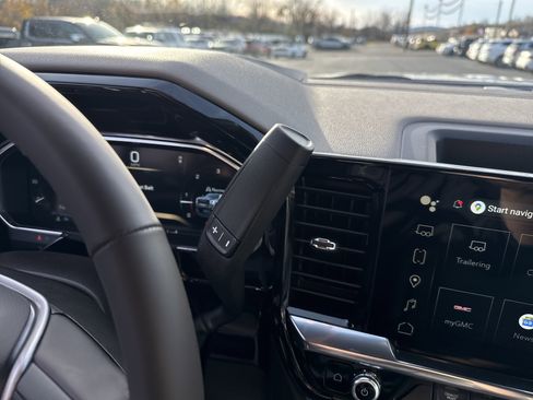 New 2026 GMC Sierra 3500 SLE w/ SLE Value Package image 23