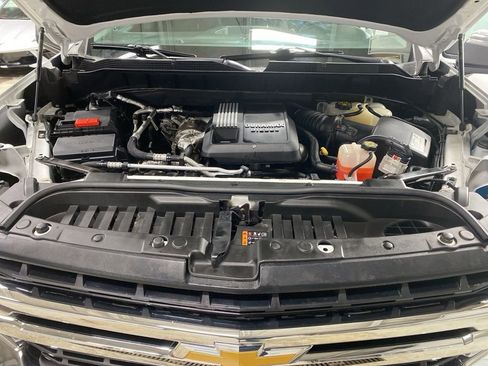 Used 2020 Chevrolet Silverado 1500 LT w/ All-Star Edition image 45