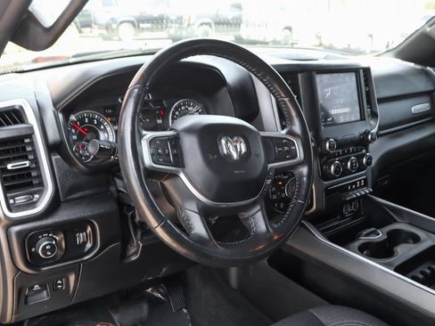 Used 2020 RAM 1500 Big Horn AWD/4WD image 18