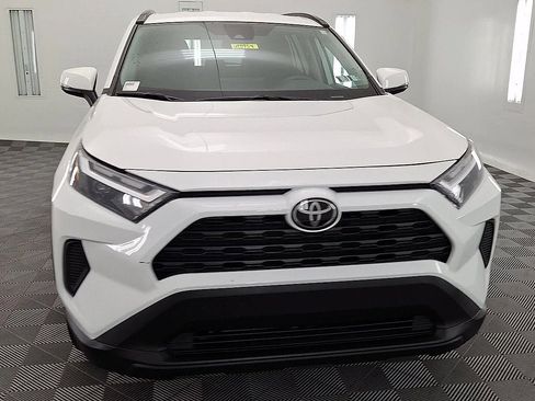 Certified 2024 Toyota RAV4 XLE FWD image 7
