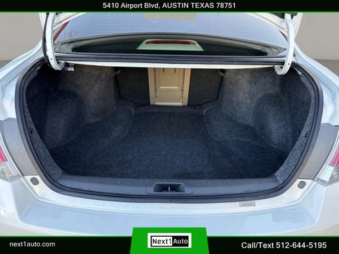 Used 2010 Honda Accord EX-L image 31