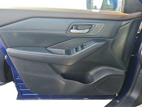 Used 2023 Nissan Rogue SL w/ SL Premium Package FWD image 26