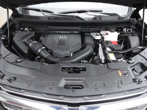 Used 2026 Chevrolet Traverse LT image 23