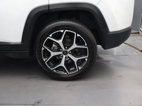 Used 2025 Jeep Compass Limited AWD/4WD image 35