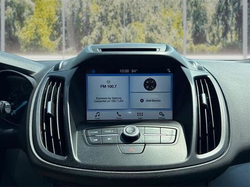 Used 2017 Ford Escape SE w/ Equipment Group 201A AWD/4WD image 16