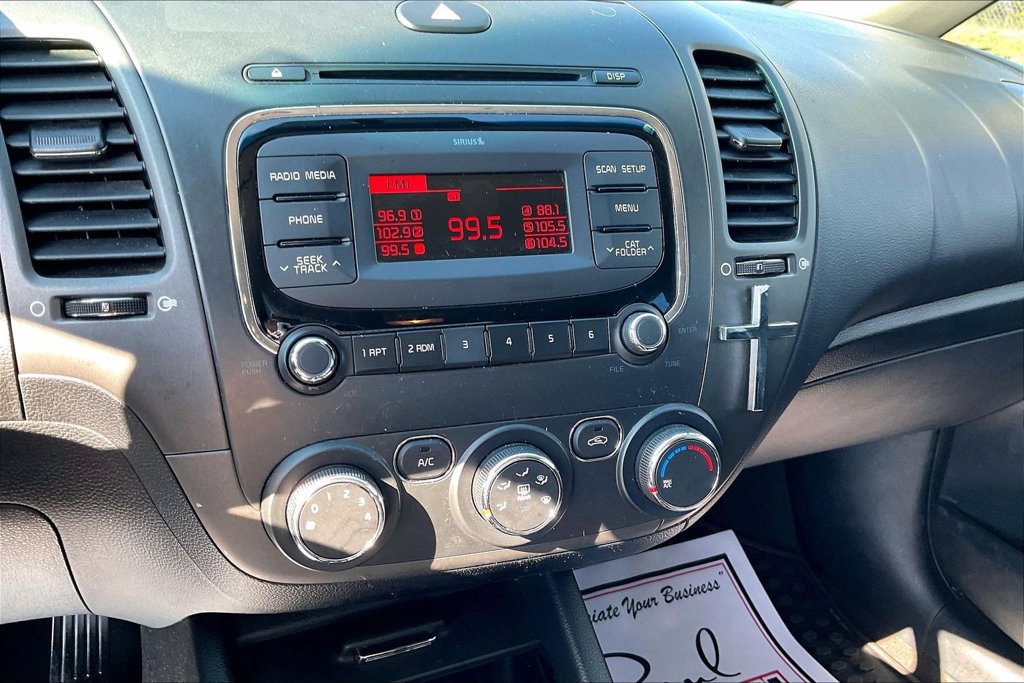 Used 2018 Kia Forte LX FWD image 31