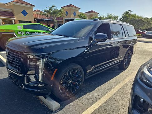 Used 2026 Cadillac Escalade Platinum Sport w/ LPO, ONYX Package AWD/4WD image 2