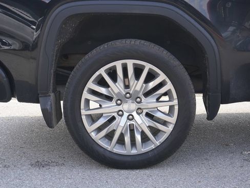 Used 2019 GMC Sierra 1500 Denali w/ Denali Ultimate Package AWD/4WD image 12