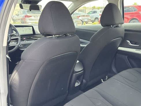 Used 2024 Hyundai Elantra SEL FWD image 15