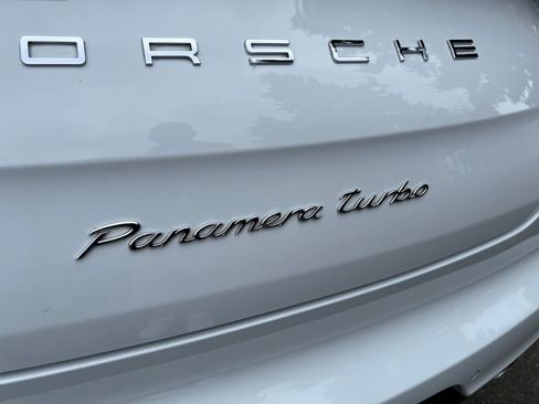 Used 2014 Porsche Panamera AWD/4WD image 5