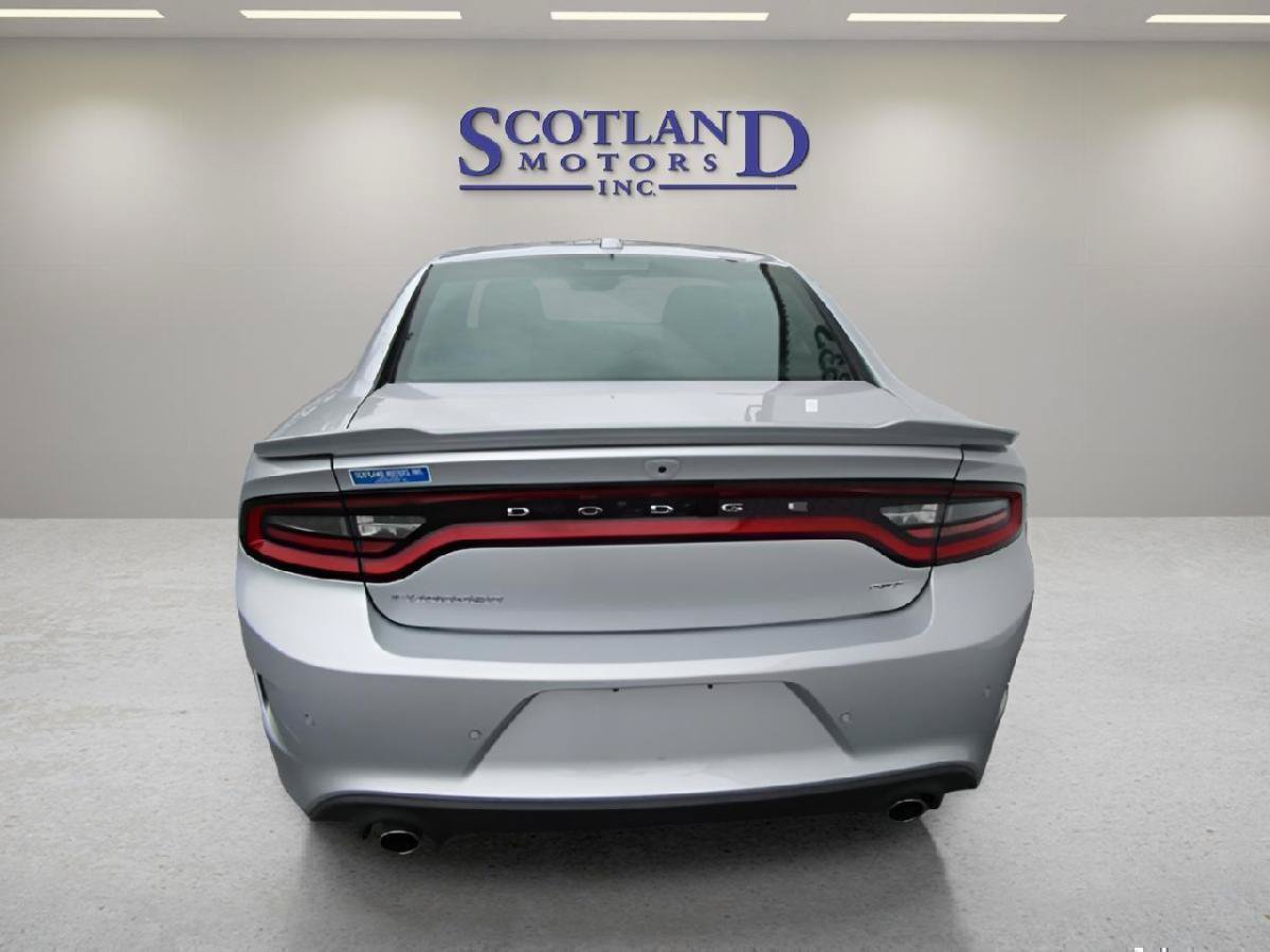 Used 2022 Dodge Charger GT RWD image 7