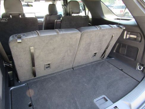 Used 2025 Ford Explorer ST-Line AWD/4WD image 41