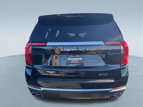 New 2025 GMC Yukon XL Denali w/ Sun & Power Step Package image 8