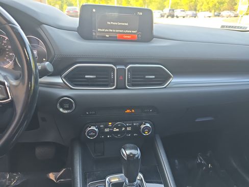 Used 2018 MAZDA CX-5 Touring FWD image 19