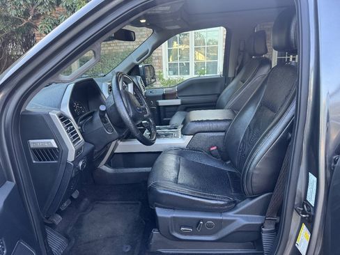Used 2016 Ford F150 Lariat w/ Equipment Group 502A Luxury RWD image 11