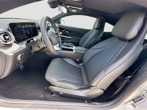 Used 2024 Mercedes-Benz CLE 450 4MATIC Coupe image 21