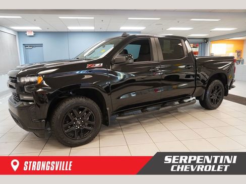Used 2022 Chevrolet Silverado 1500 RST w/ LPO, Blackout Package AWD/4WD image 1