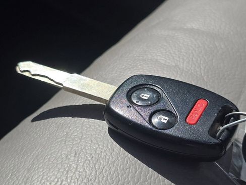 Used 2012 Honda CR-V EX-L image 33