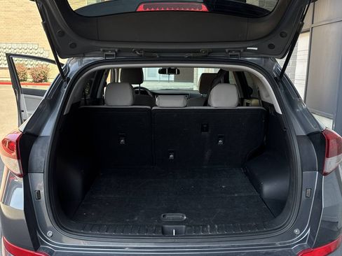 Used 2018 Hyundai Tucson SEL AWD/4WD image 24