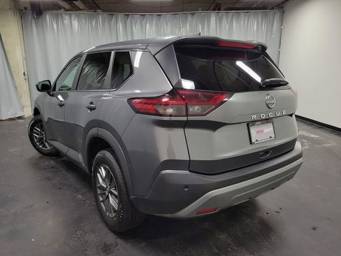 Used 2023 Nissan Rogue S image 6