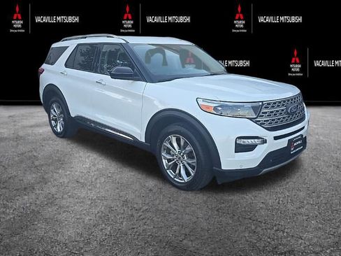 Used 2023 Ford Explorer Limited AWD/4WD image 1