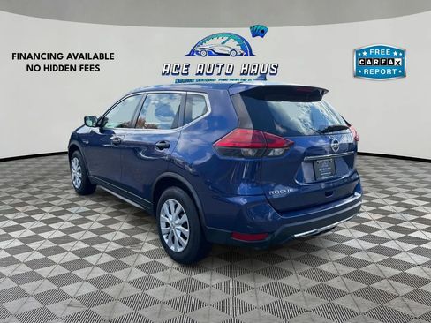 Used 2017 Nissan Rogue S image 5