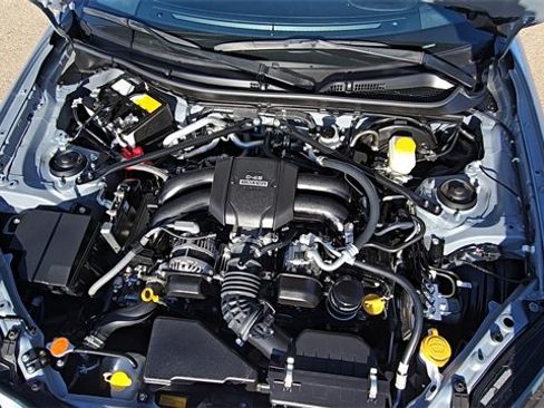 Used 2024 Toyota GR86 Premium image 28