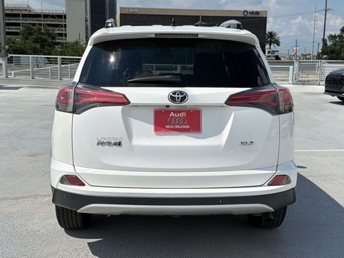 Used 2016 Toyota RAV4 XLE w/ Convenience Package FWD image 10