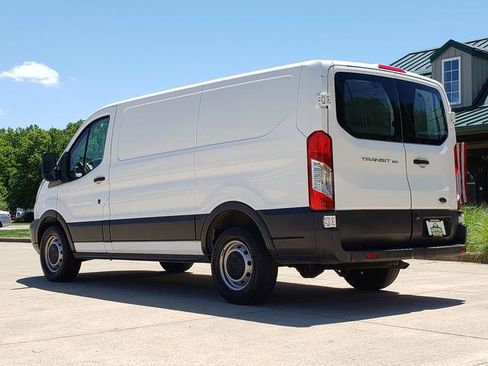 Used 2017 Ford Transit 150 130 Low Roof RWD image 3