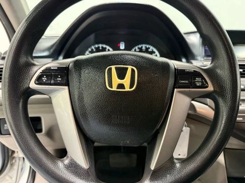 Used 2012 Honda Accord LX image 13