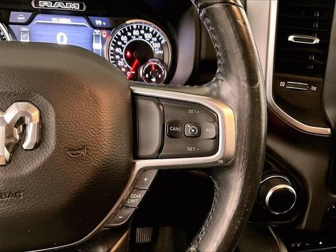 Used 2019 RAM 1500 Big Horn AWD/4WD image 19