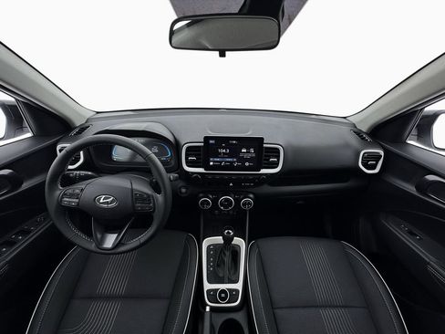 New 2026 Hyundai Venue SEL FWD image 13