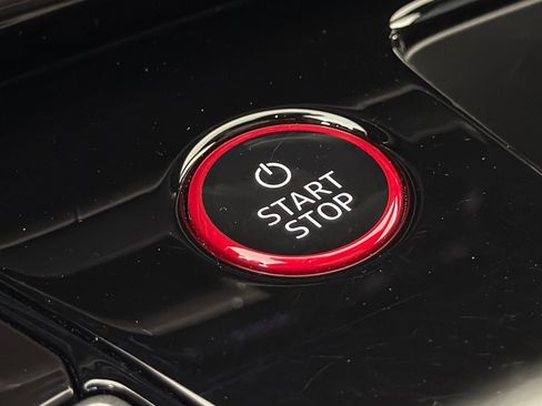 Certified 2025 Audi RS e-tron GT performance image 21