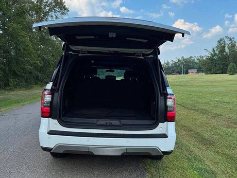 Used 2021 Ford Expedition Max Limited RWD image 10