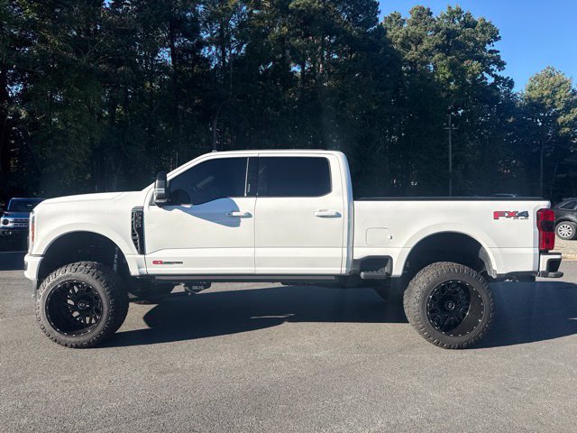 Used 2026 Ford F350 Platinum w/ FX4 Off-Road Package AWD/4WD image 2