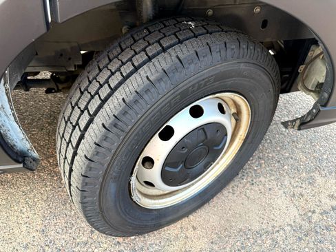 Used 2019 Ford Transit 250 130 Low Roof image 31