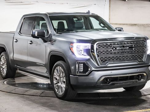 Used 2021 GMC Sierra 1500 Denali w/ Denali Ultimate Package AWD/4WD image 3