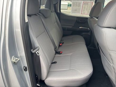 Certified 2019 Toyota Tacoma SR5 image 16