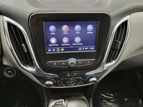 Used 2024 Chevrolet Equinox LS w/ LS Convenience Package image 7