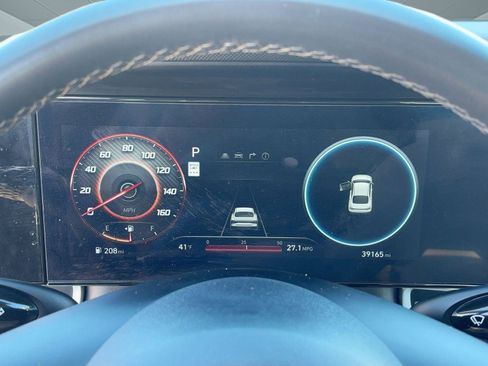 Used 2024 Hyundai Elantra Limited image 20